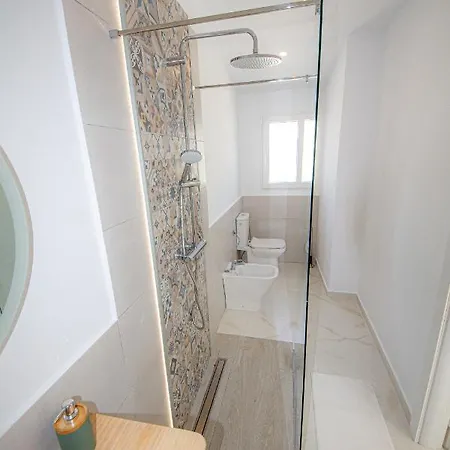 Point 3 Bed House