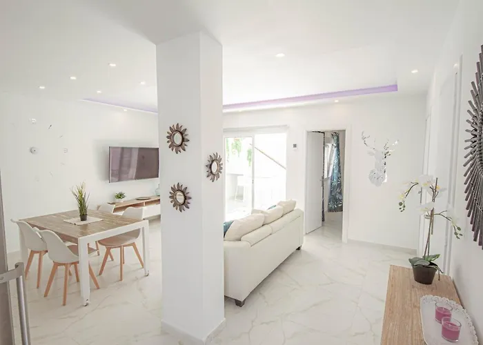 Point 3 Bed House Dom wakacyjny